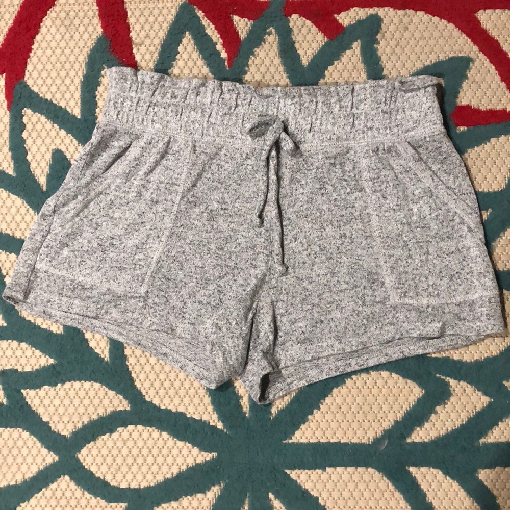 Float lounge shorts